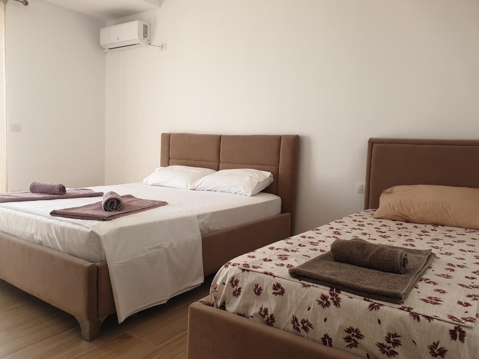 Rooms By George เดอร์มี ภายนอก รูปภาพ